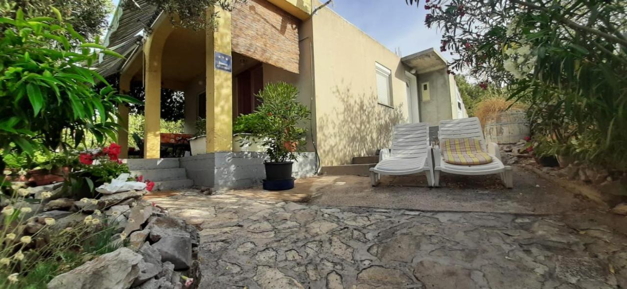 Holiday Home Zeljana Kaprije Luaran gambar