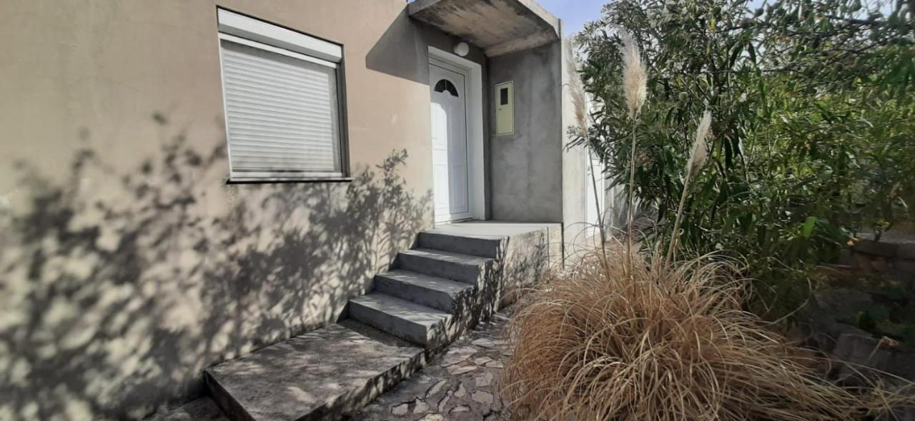 Holiday Home Zeljana Kaprije Luaran gambar