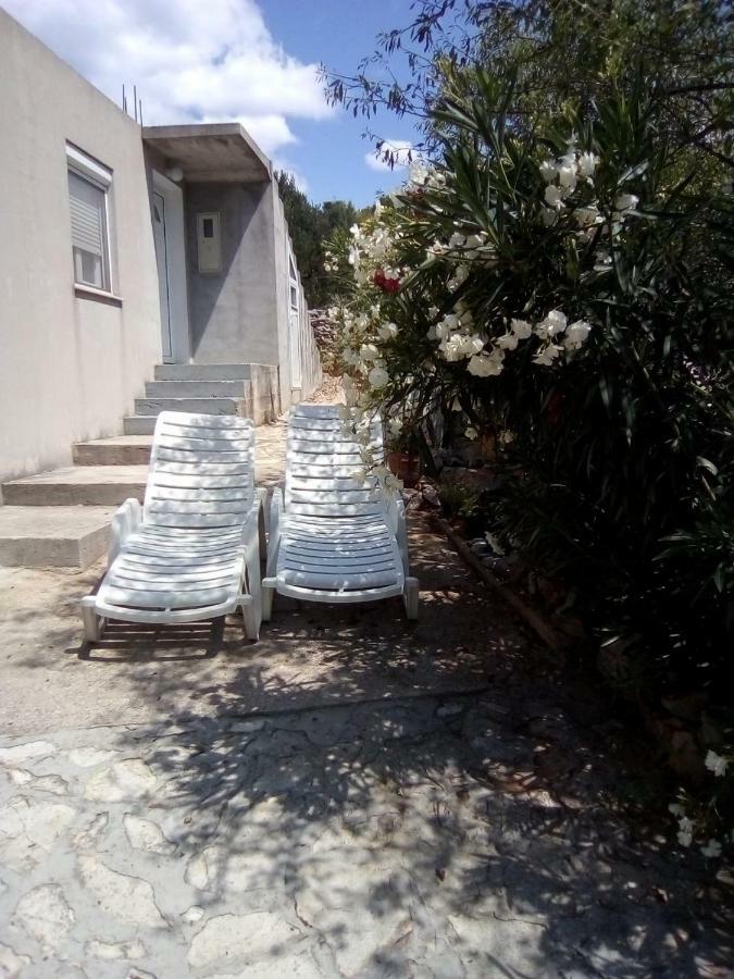 Holiday Home Zeljana Kaprije Luaran gambar